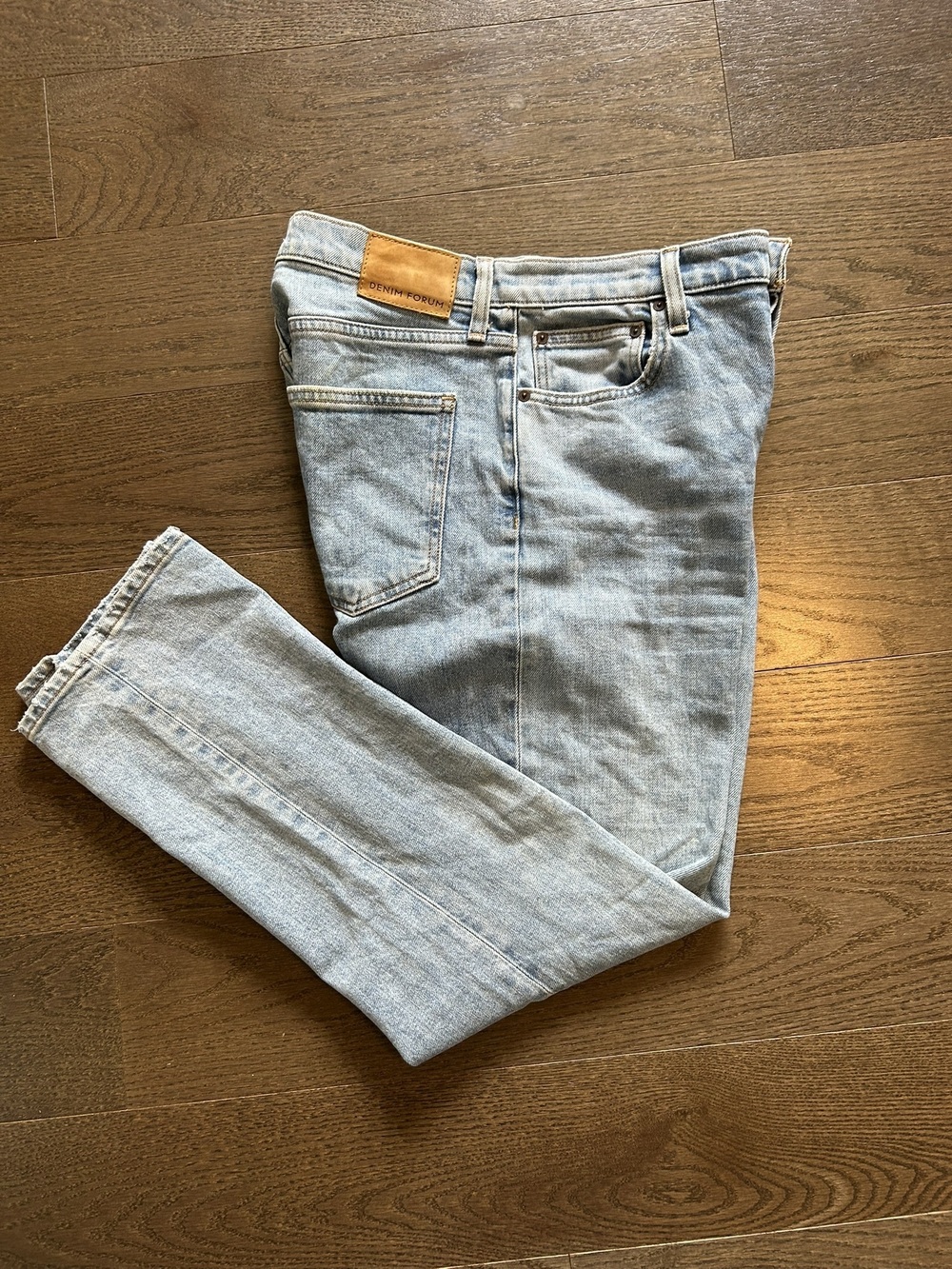 Denim Forum Light Wash High Rise Jeans - Size 27